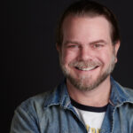 Anime voice actor Justin Cook is a guest at Thy Geekdom Con 2024